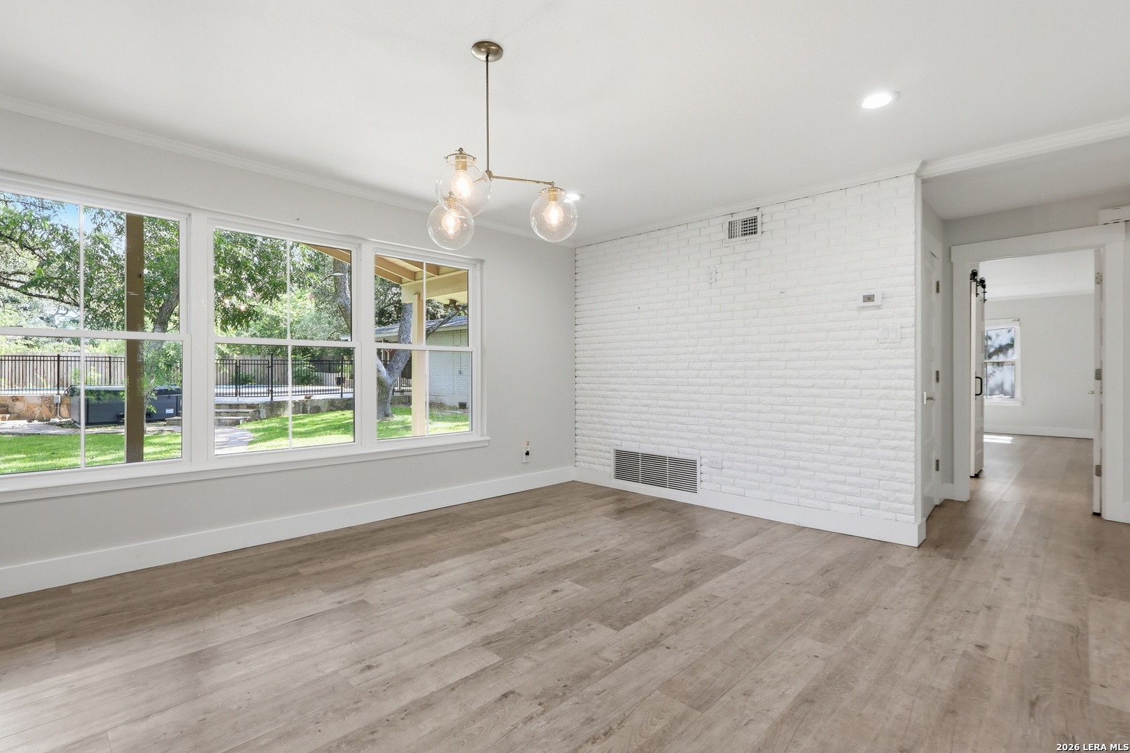 100 Fleetwood Drive Hollywood Park TX 78232