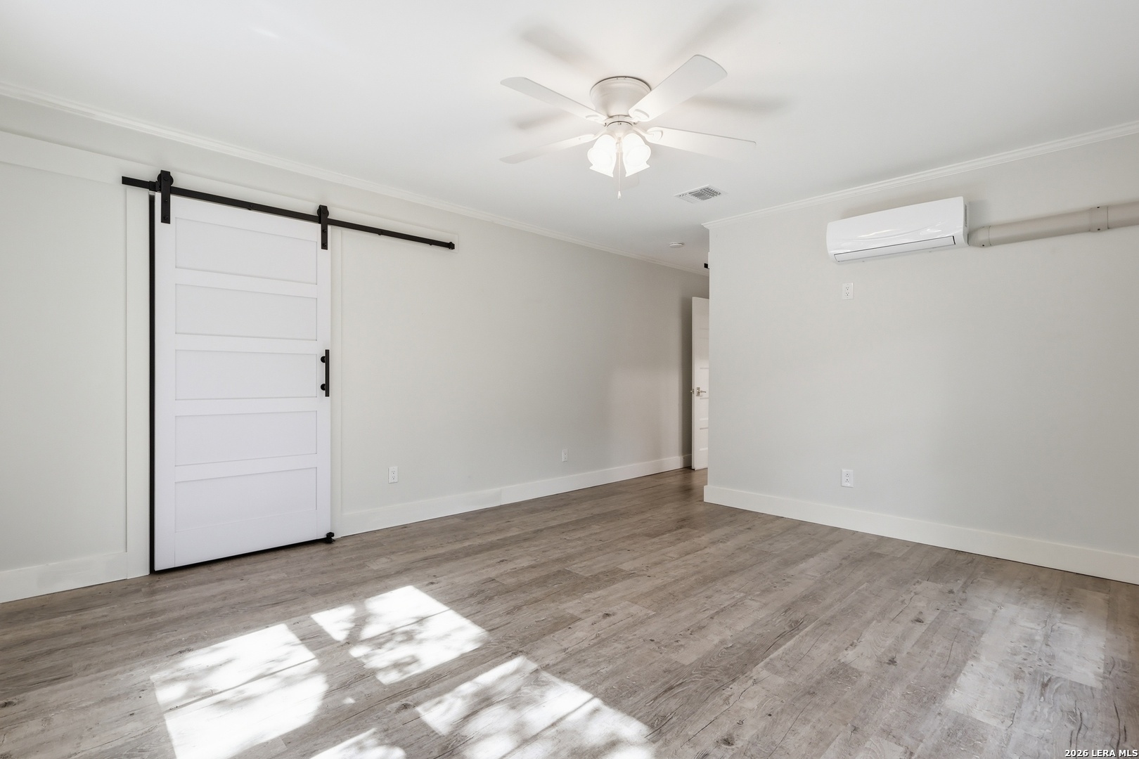 100 Fleetwood Drive Hollywood Park TX 78232