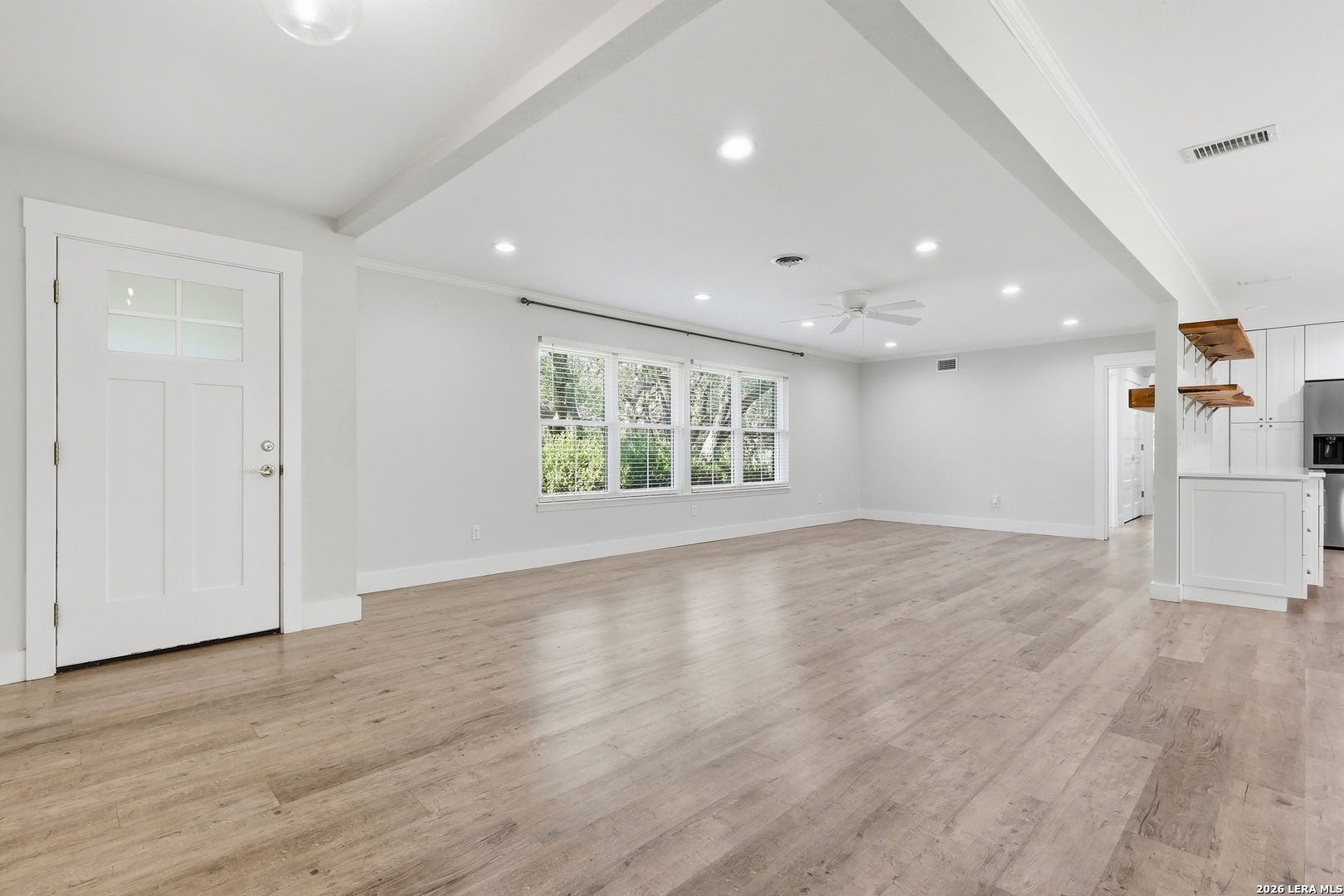 100 Fleetwood Drive Hollywood Park TX 78232