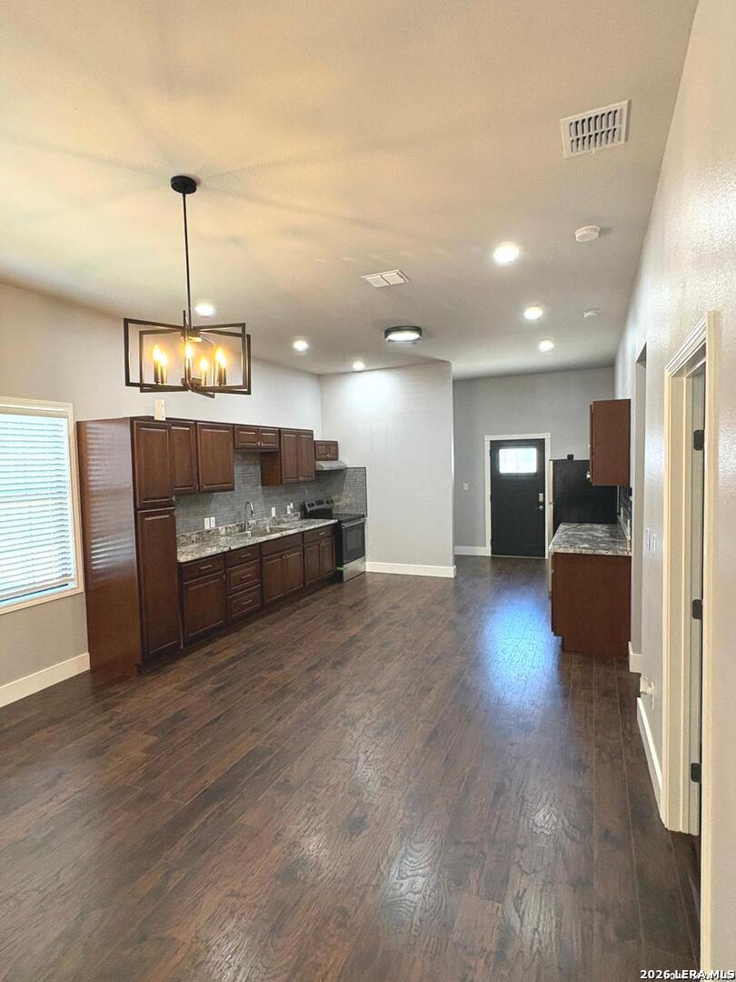 225 Linares San Antonio TX 78225