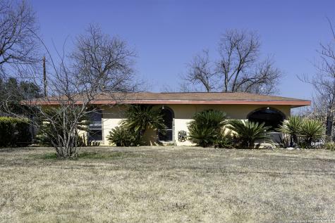 3371 W Woodlawn Avenue San Antonio TX 78228