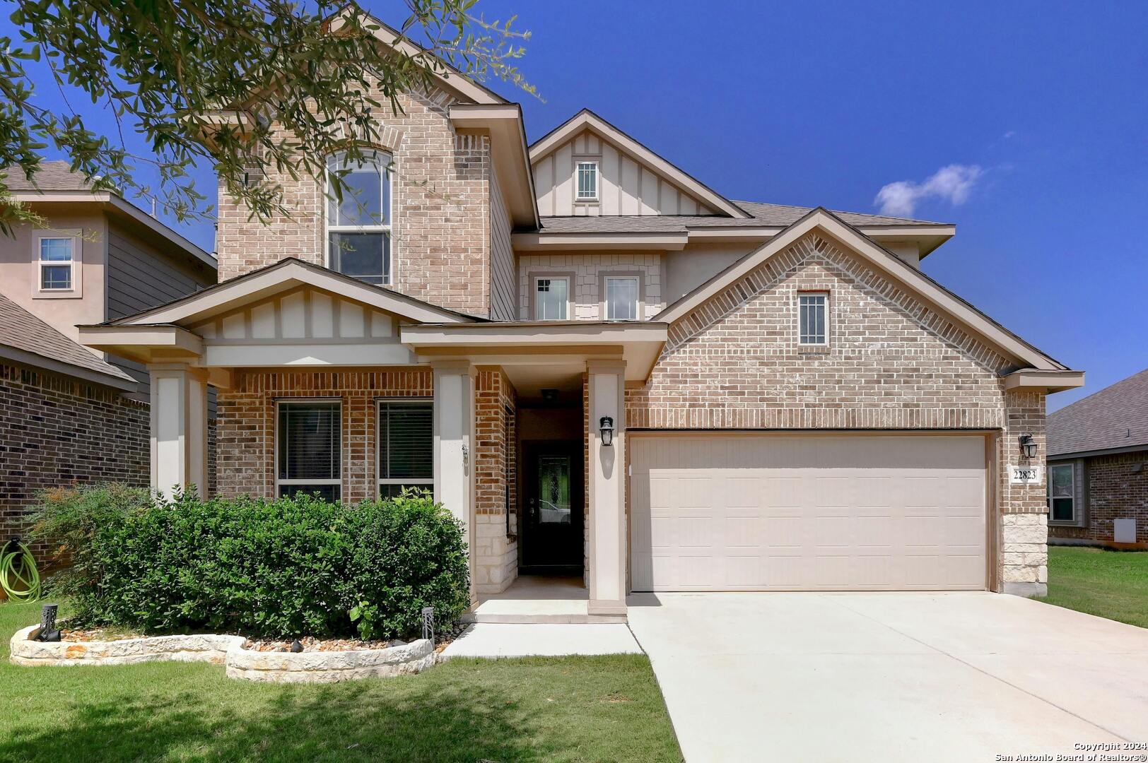 22823 Akin Town San Antonio TX 78261