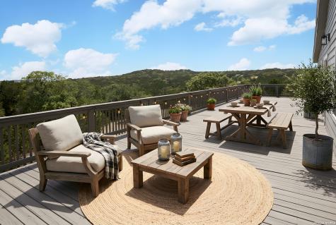 693 Snake Pipe Creek TX 78063