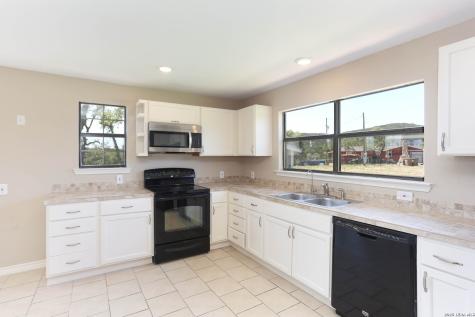 693 Snake Pipe Creek TX 78063