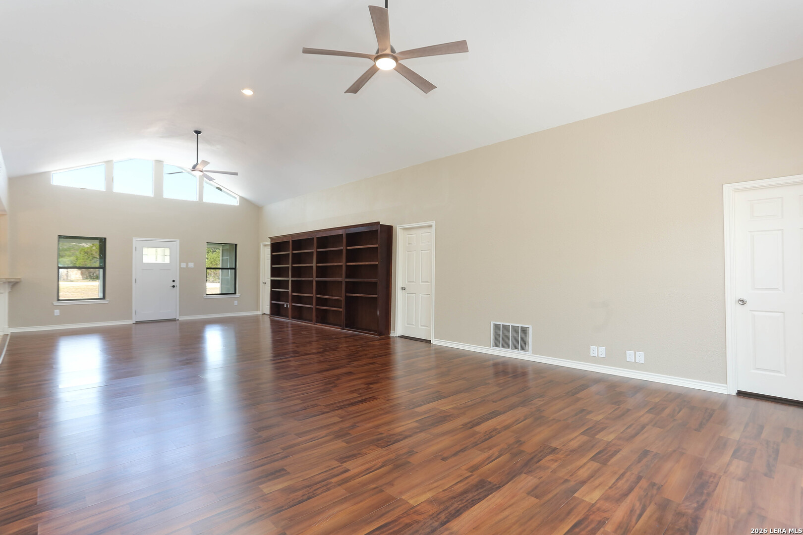 693 Snake Pipe Creek TX 78063