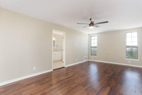 693 Snake Pipe Creek TX 78063