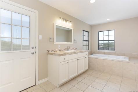 693 Snake Pipe Creek TX 78063