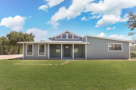 693 Snake Pipe Creek TX 78063