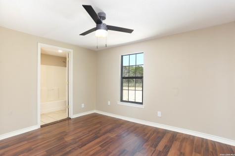 693 Snake Pipe Creek TX 78063