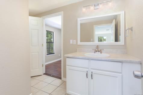 693 Snake Pipe Creek TX 78063