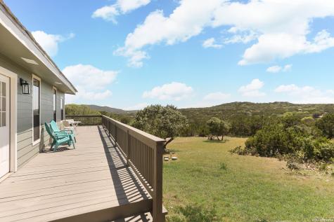 693 Snake Pipe Creek TX 78063