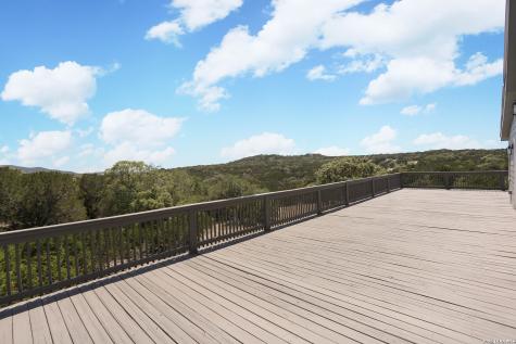 693 Snake Pipe Creek TX 78063