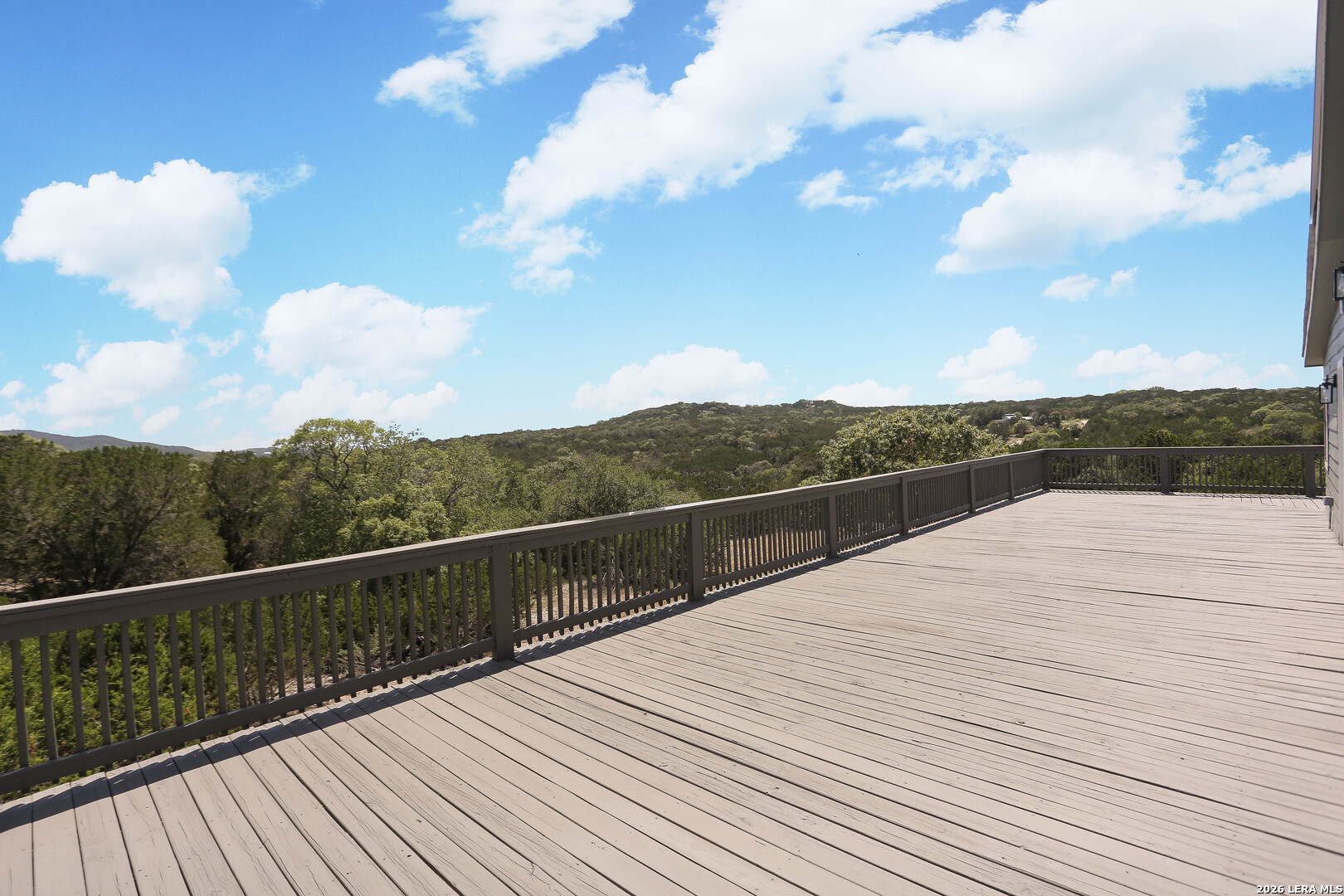 693 Snake Pipe Creek TX 78063