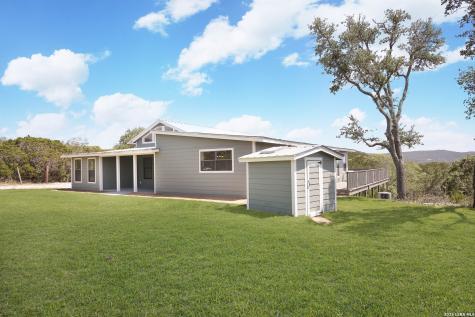 693 Snake Pipe Creek TX 78063