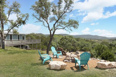 693 Snake Pipe Creek TX 78063