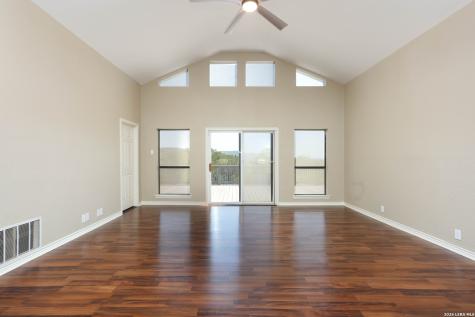 693 Snake Pipe Creek TX 78063