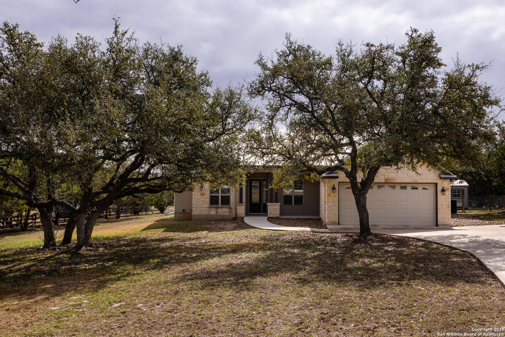 165 Mull Road Kerrville TX 78028