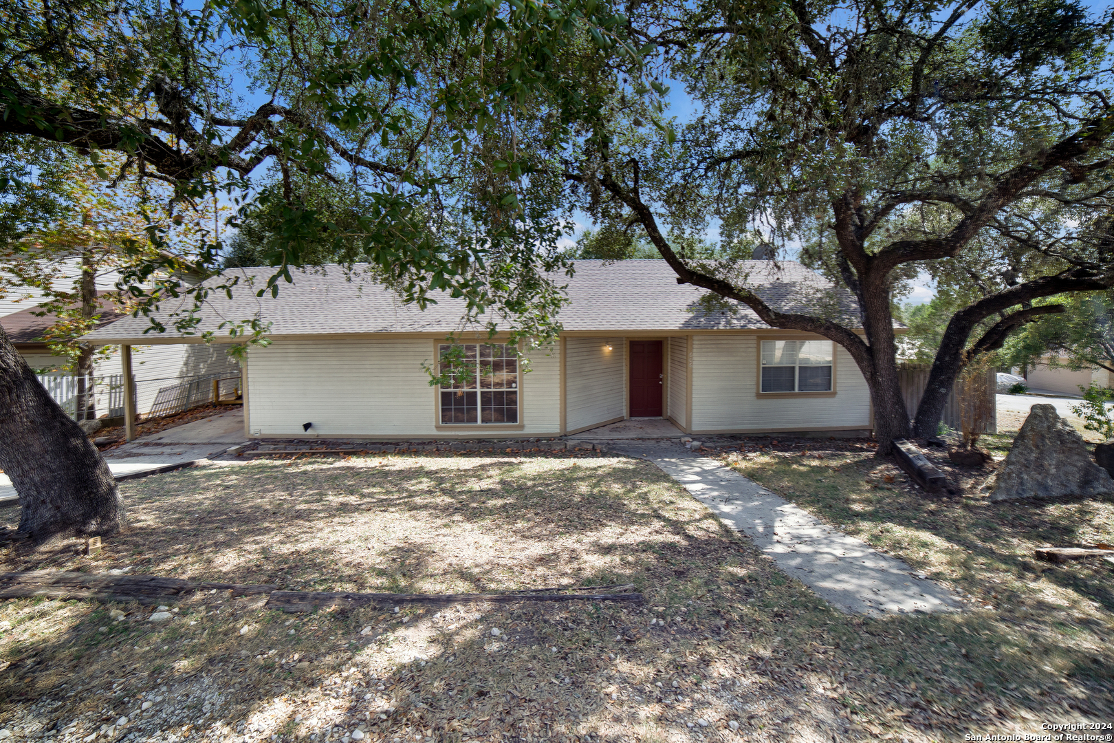 606 Hillclimb Canyon Lake TX 78133