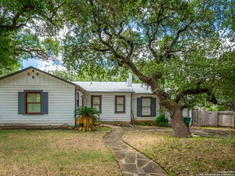 102 Laurel Heights Place San Antonio TX 78212