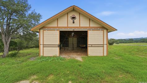 30045 Fm 3009 New Braunfels TX 78132