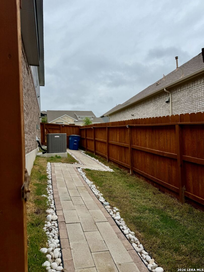 25028 Las Pilas San Antonio TX 78261