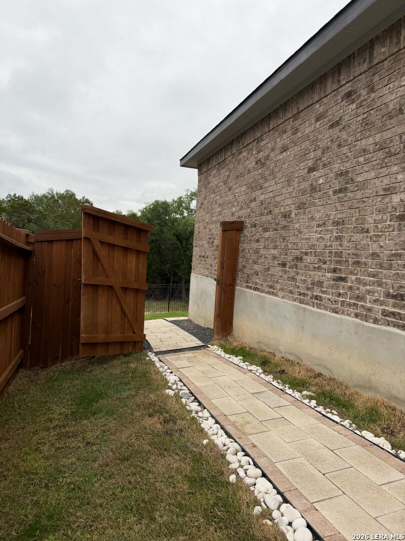 25028 Las Pilas San Antonio TX 78261