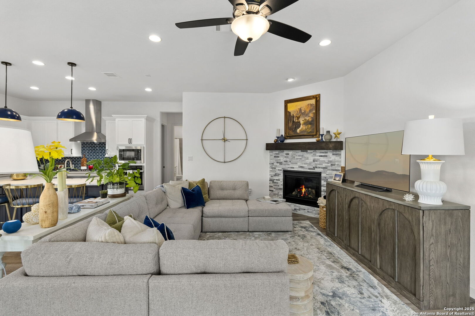 230 Navarro Boerne TX 78006