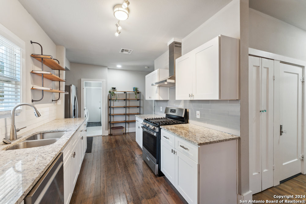 1031 Schley Avenue San Antonio TX 78210