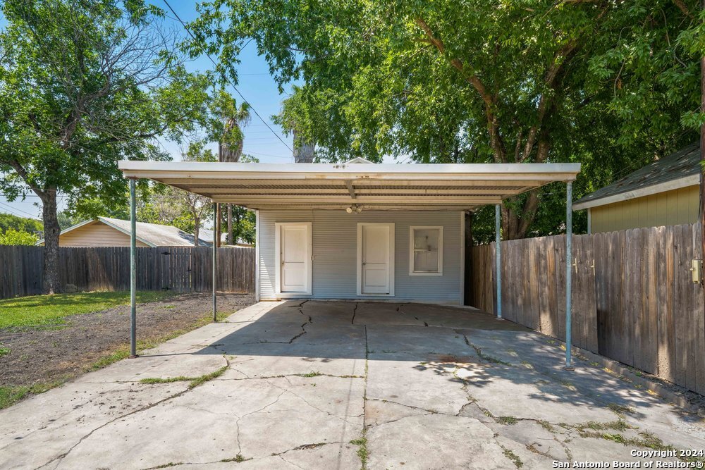 1031 Schley Avenue San Antonio TX 78210