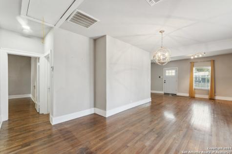 1031 Schley Avenue San Antonio TX 78210