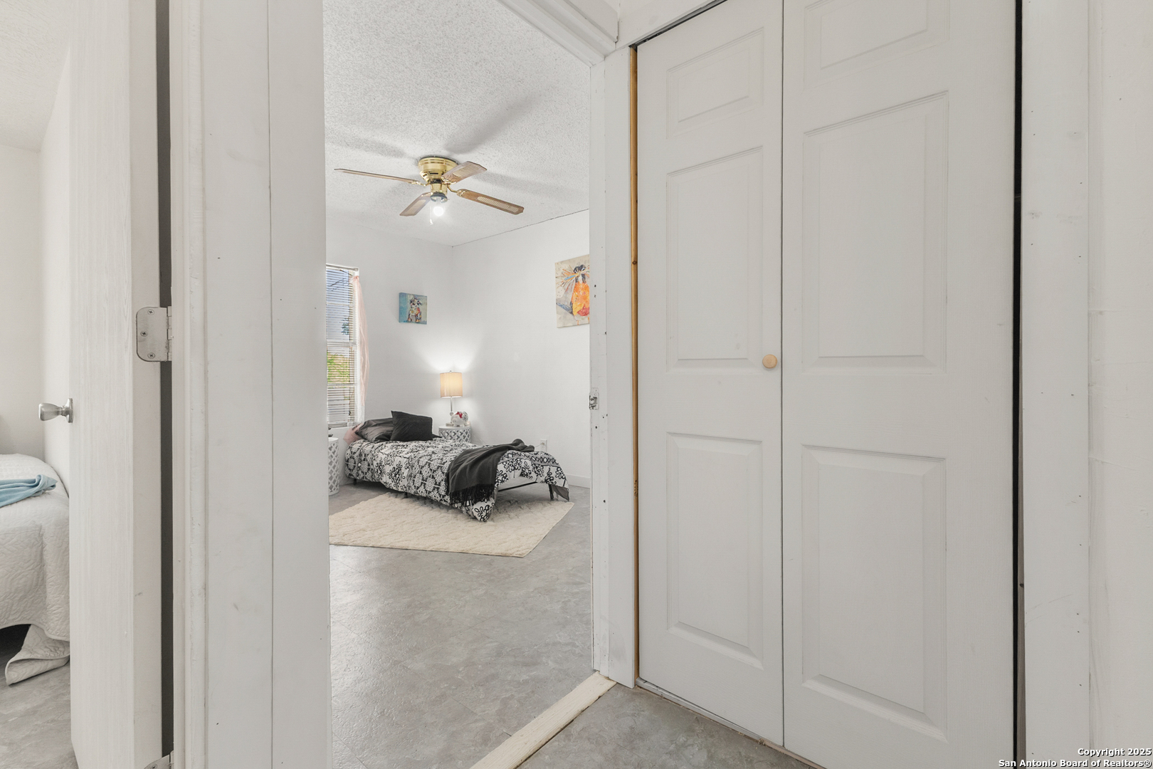 1222 W Harding San Antonio TX 78221