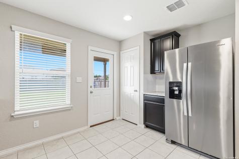 10234 Reyes Heights San Antonio TX 78254