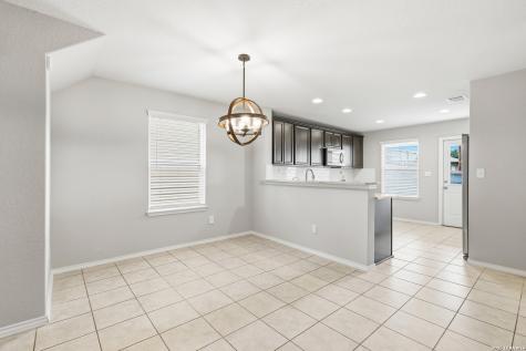 10234 Reyes Heights San Antonio TX 78254