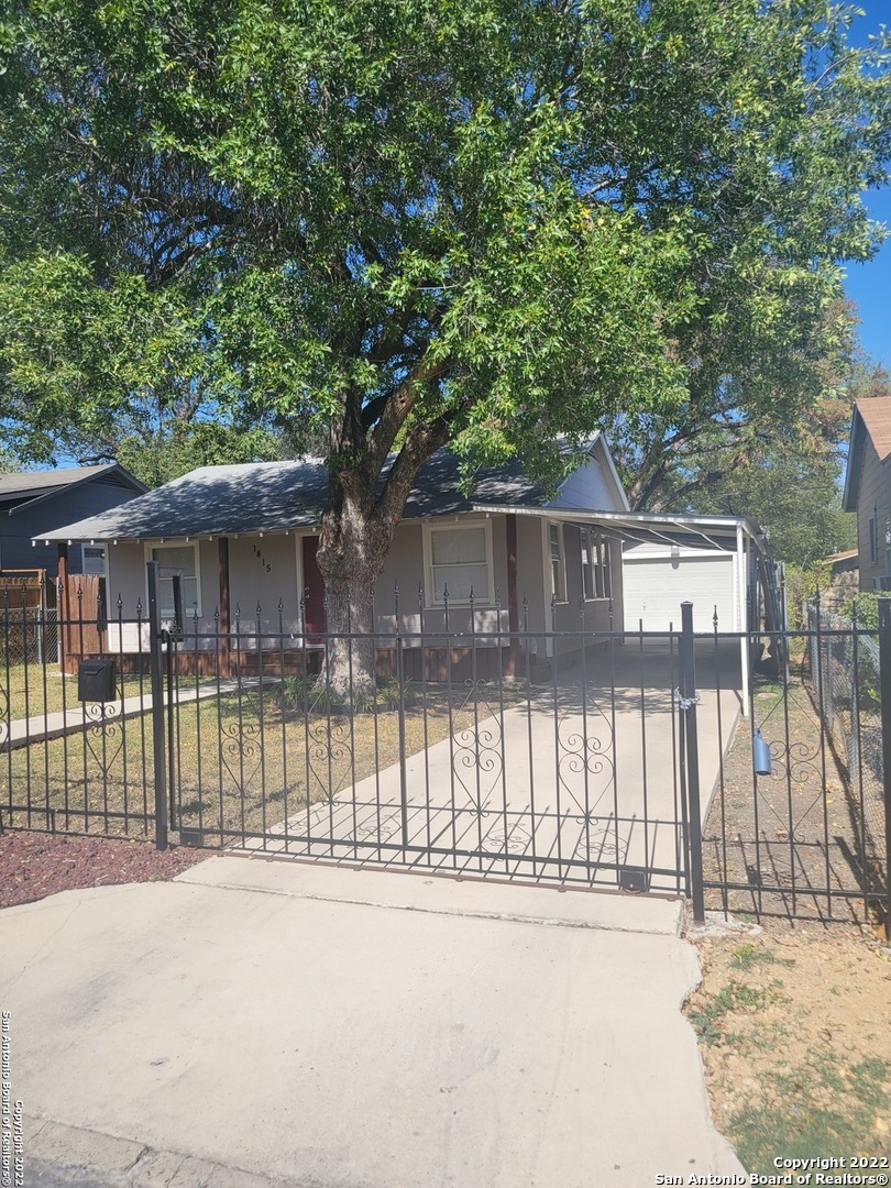 1415 Hermine Boulevard San Antonio TX 78201