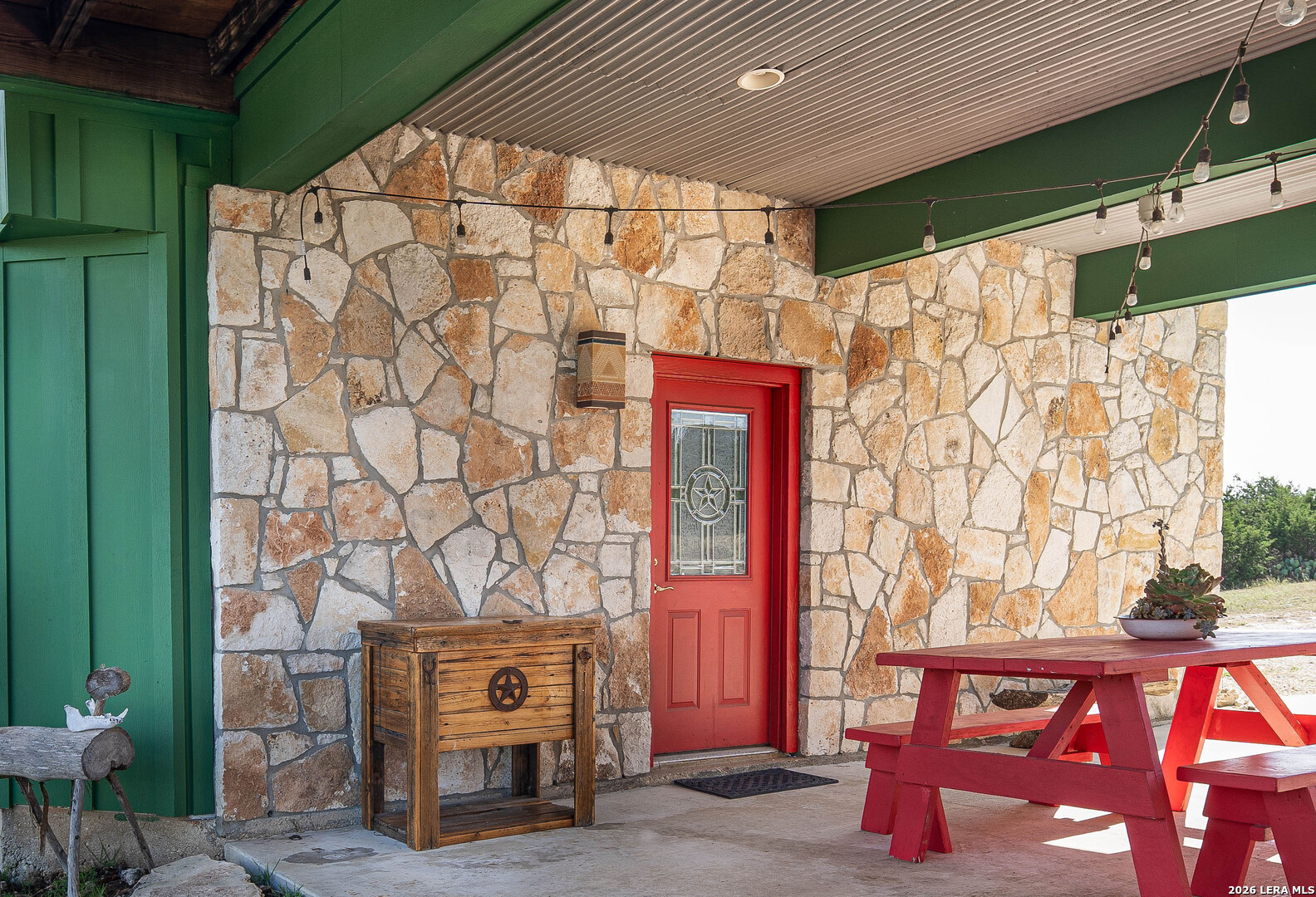 290 Japonica Road Hunt TX 78024