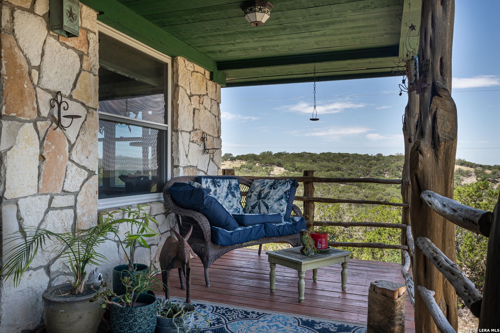 290 Japonica Road Hunt TX 78024