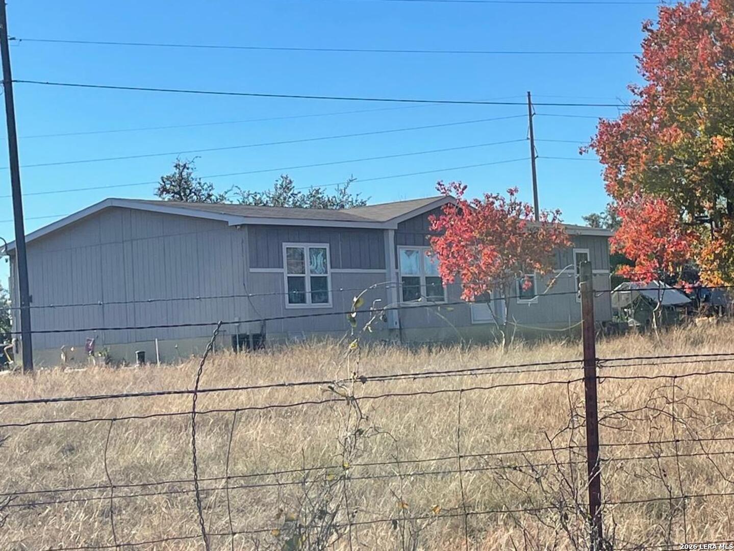 190 Gunther Pipe Creek TX 78063
