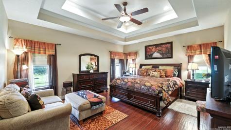 121 Carrizo Ridge Floresville TX 78114