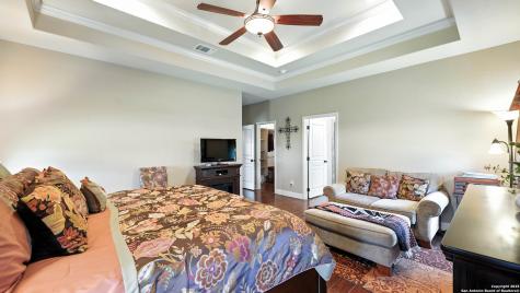 121 Carrizo Ridge Floresville TX 78114