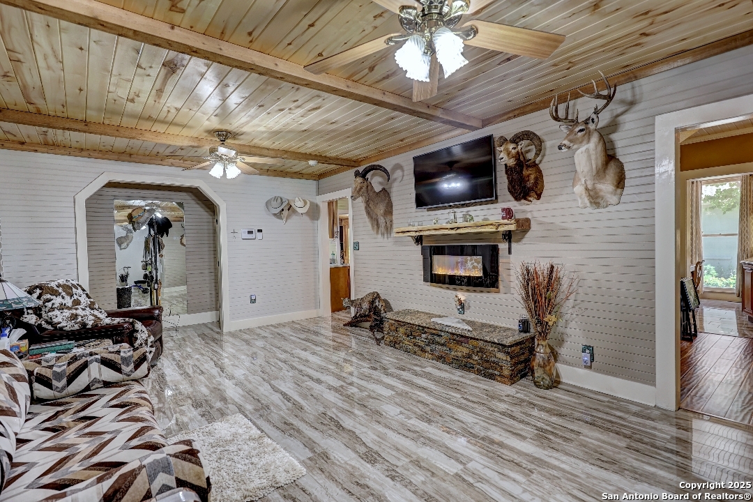 101 N 11th Junction TX 76849