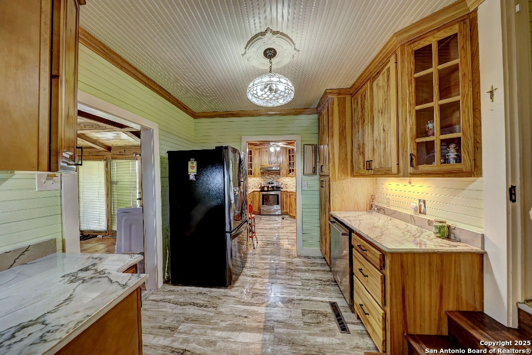 101 N 11th Junction TX 76849