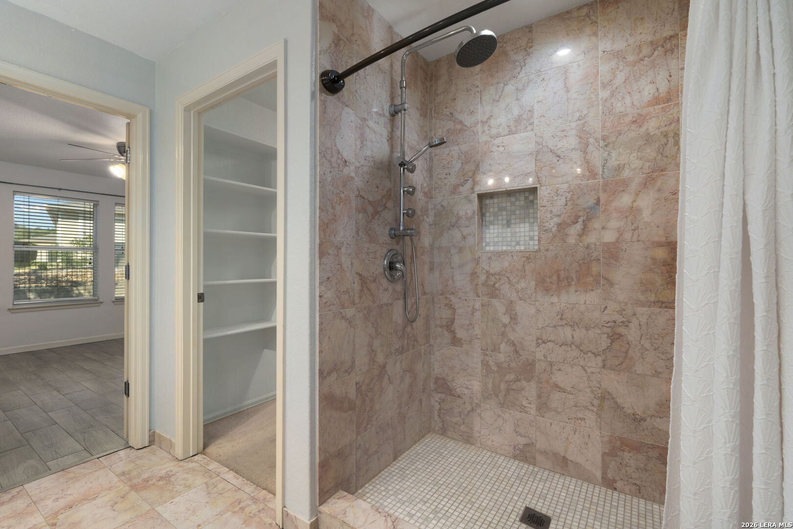 4907 Sky Oaks San Antonio TX 78253