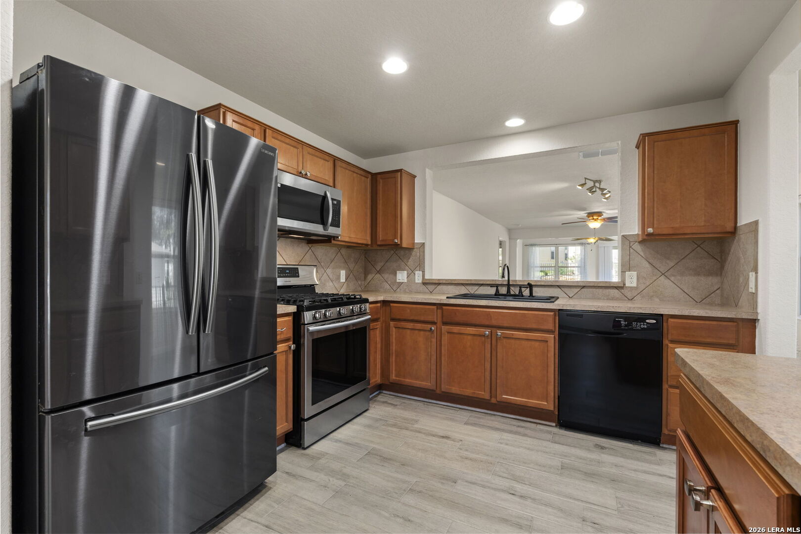 4907 Sky Oaks San Antonio TX 78253