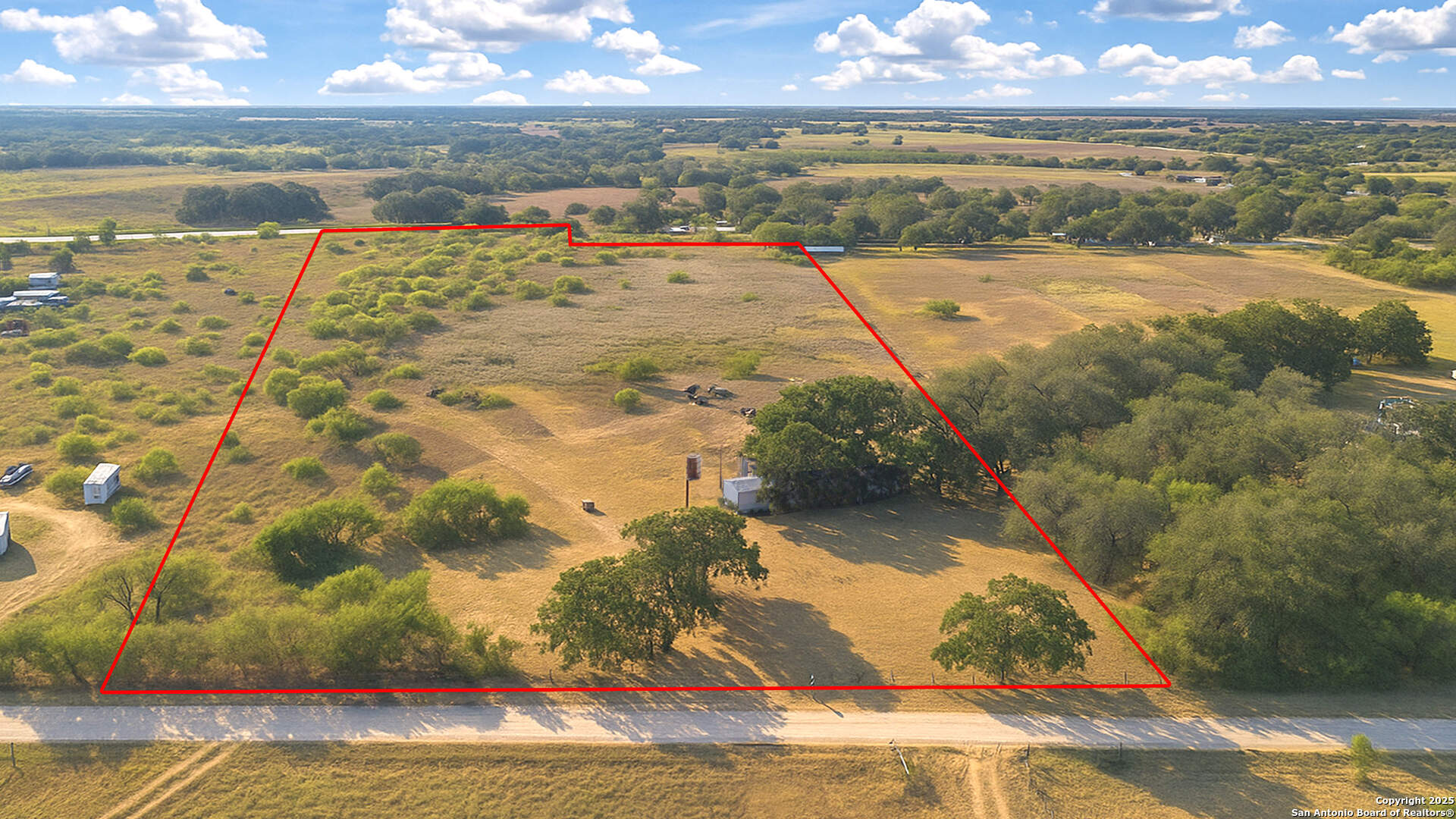 216 County Road 429 Stockdale TX 78160