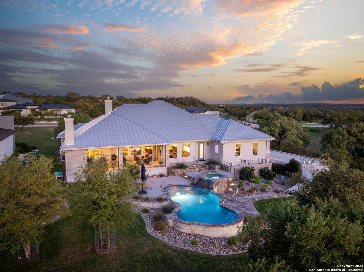 371 River Cliff Spring Branch TX 78070