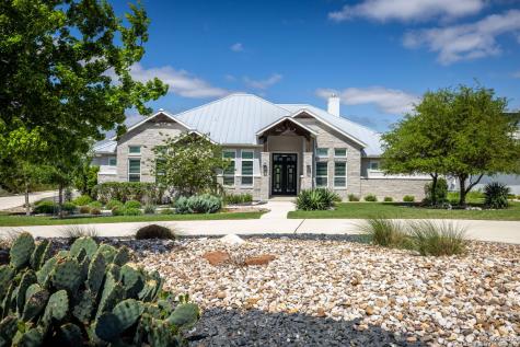 371 River Cliff Spring Branch TX 78070
