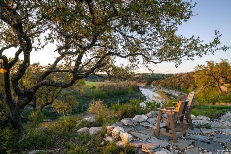 371 River Cliff Spring Branch TX 78070