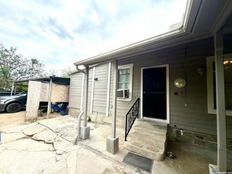 944 Briscoe Alley San Antonio TX 78207
