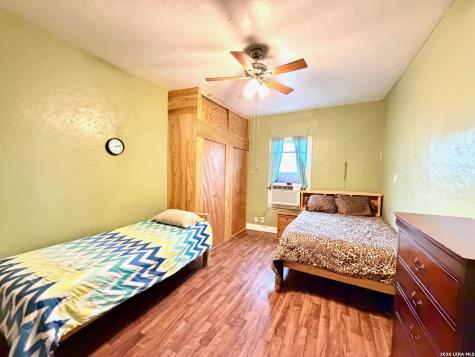944 Briscoe Alley San Antonio TX 78207