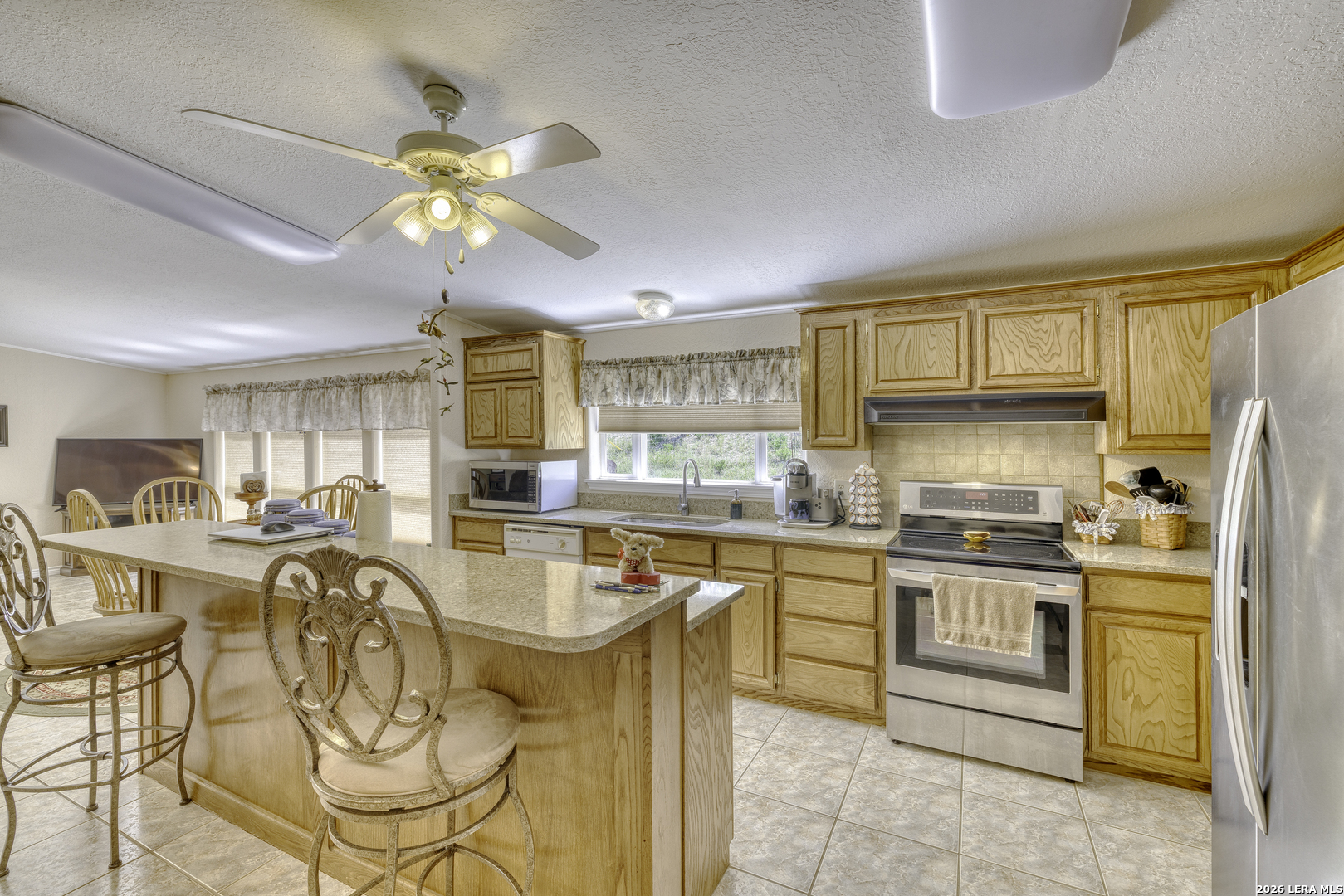 541 Camino Segundo Leakey TX 78873